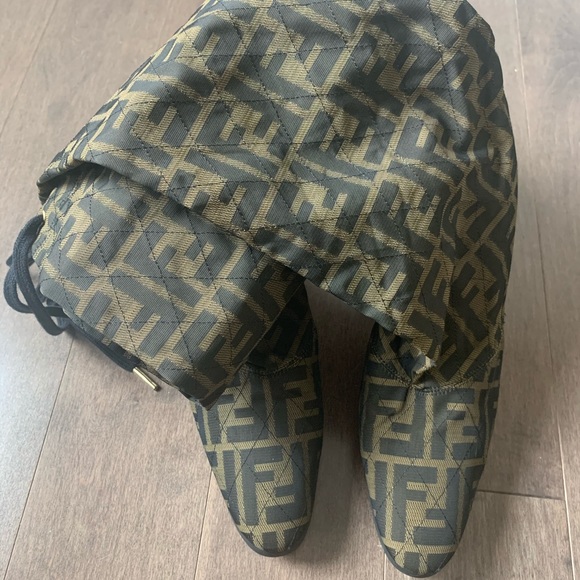 Fendi Monogram Zucca print Knee High boots - Picture 2 of 6